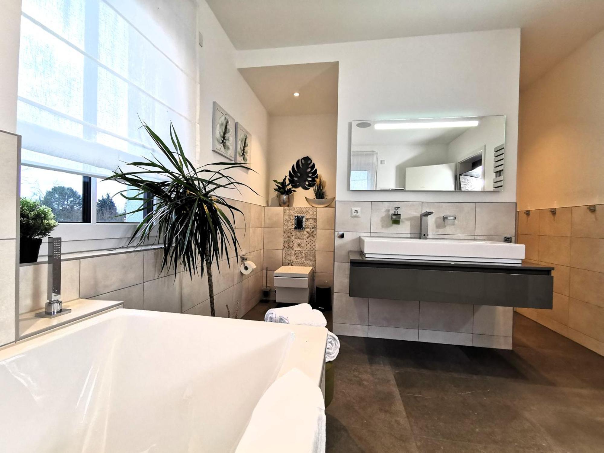 Bohnapartments Luxury Villa Berlin - 210Qm - Wintergarten - Kamin - 4 Kostenlose Parkplaetze - 6 Schlafzimmer - Neubau - Luxusausstattung Birkenwerder Zewnętrze zdjęcie