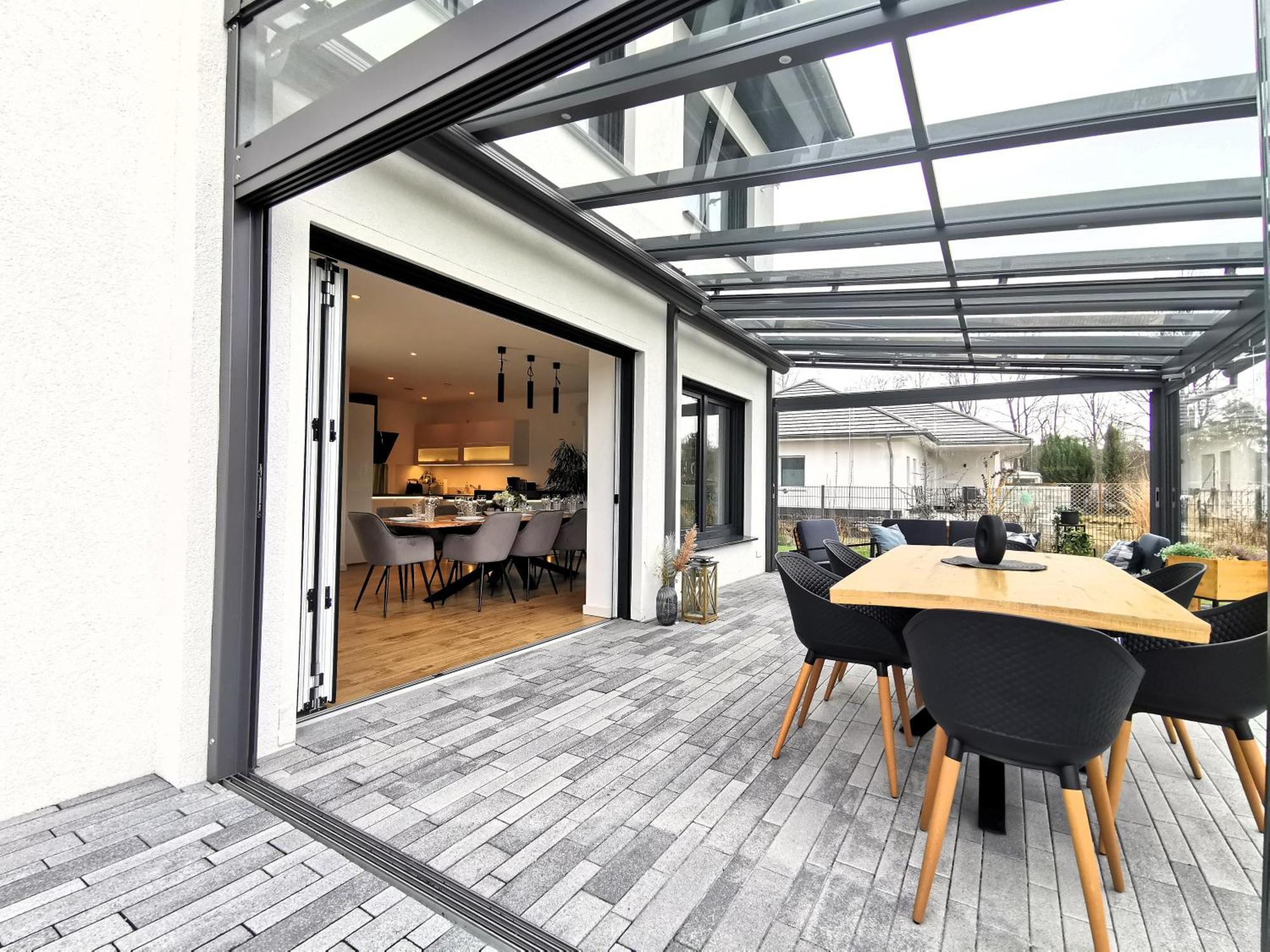 Bohnapartments Luxury Villa Berlin - 210Qm - Wintergarten - Kamin - 4 Kostenlose Parkplaetze - 6 Schlafzimmer - Neubau - Luxusausstattung Birkenwerder Zewnętrze zdjęcie